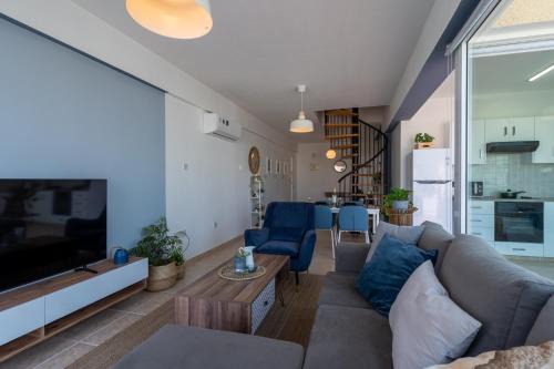 Skala Apartment | Chloris 3- Bedroom Apartment W/Pool in Larnaca