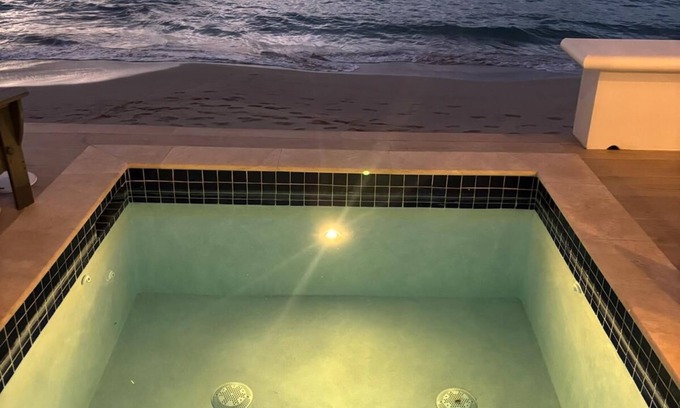West End Villa | CHMADA BEACH VILLA beachfront villa w/pool, Apple Bay walk to surf & restaurants