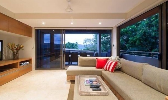 Port Douglas Villa | Choice of 3 or 4 bedroom holiday villas in the heart of Port Douglas, each with its own plunge pool