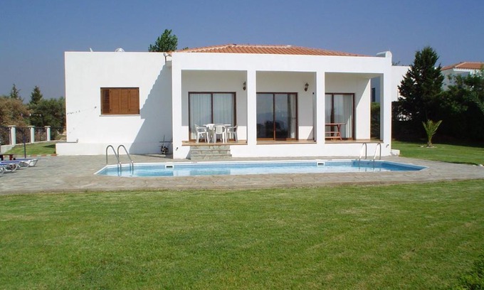 Polis Villa | Chriseleni Latchi Villas