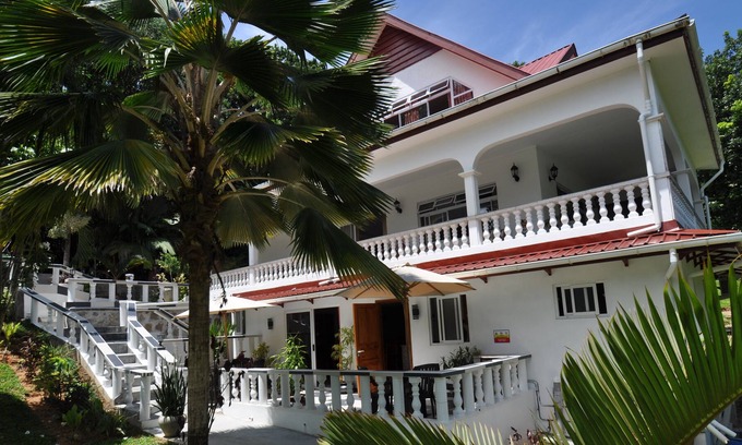 Mahe Island Villa | Chrisent Residence