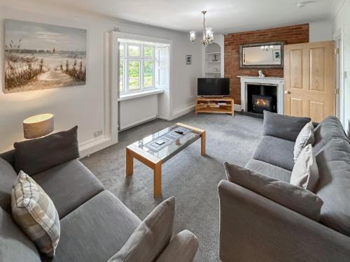 Hunstanton House | Church View