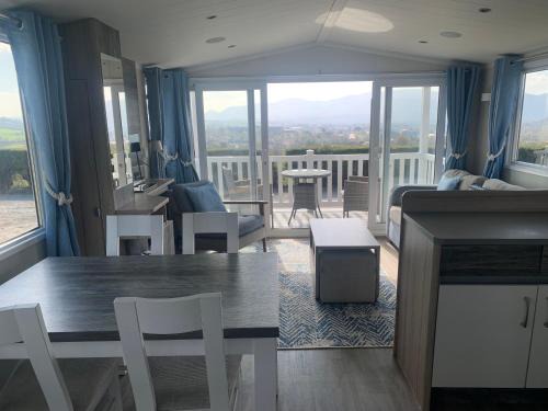 Killarney House | Church View