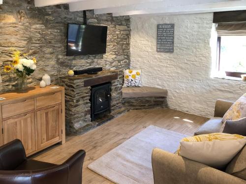 Fowey House | Cider Press Cottage