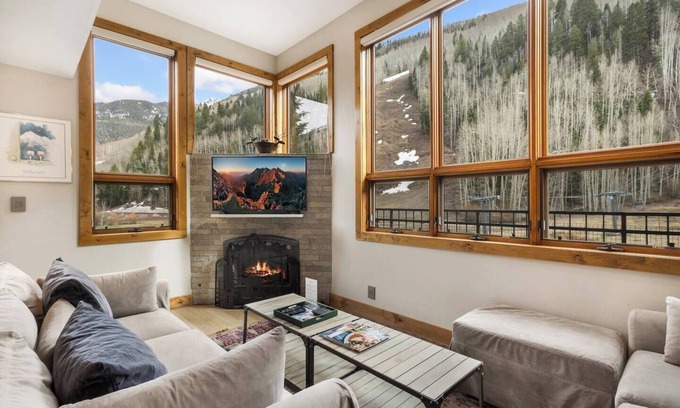 Telluride Apartment | Cimarron ONE: Steps to it ALL!