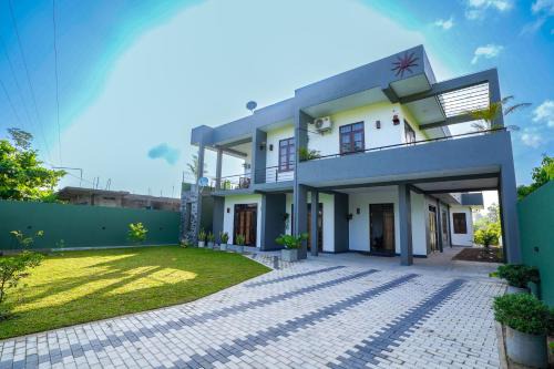 Ambalangoda Apartment | Cinnamon Forest Resort Hikkaduwa