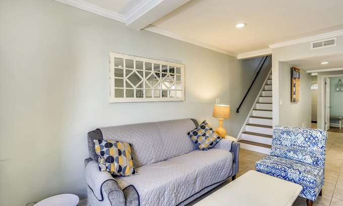 Midtown Ocean City Apartment | Cinnamon Teal 9 - Newly Updated, 1/2 Block to Beach on 75th St!