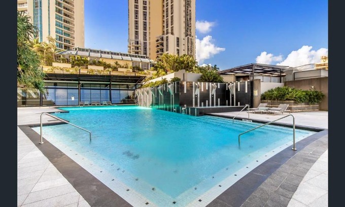 Surfers Paradise Apartment | Circle on Cavill FREE parking