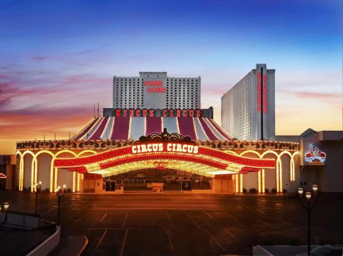 Las Vegas Resort | Circus Circus Hotel, Casino & Theme Park