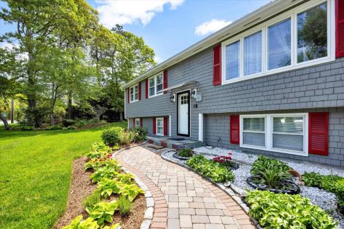 West Hyannisport House | Cirlene's Beach Retreat