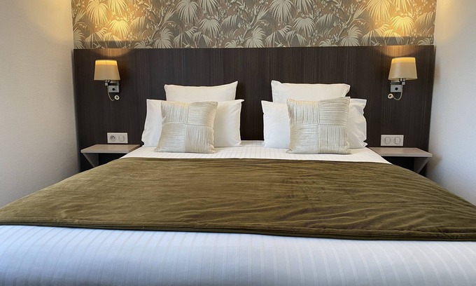 Concarneau Hotel | Citotel De France Et D'europe