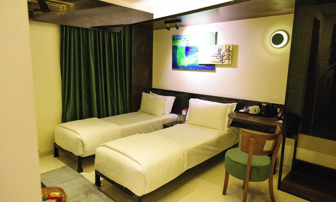 Vadanemelli Hotel | Citrus Classic Mambakkam Chennai
