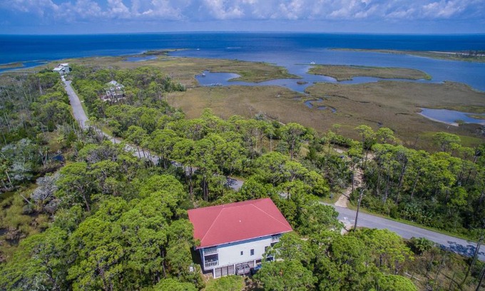 Plantation House | Citrus Cove