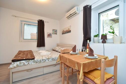 Old Town Apartment | Cittadella Studios
