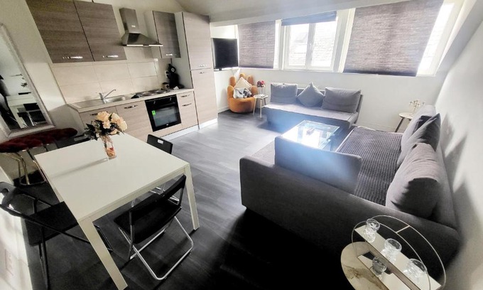 Ilot Sacre Apartment | City Brussels Apartments
