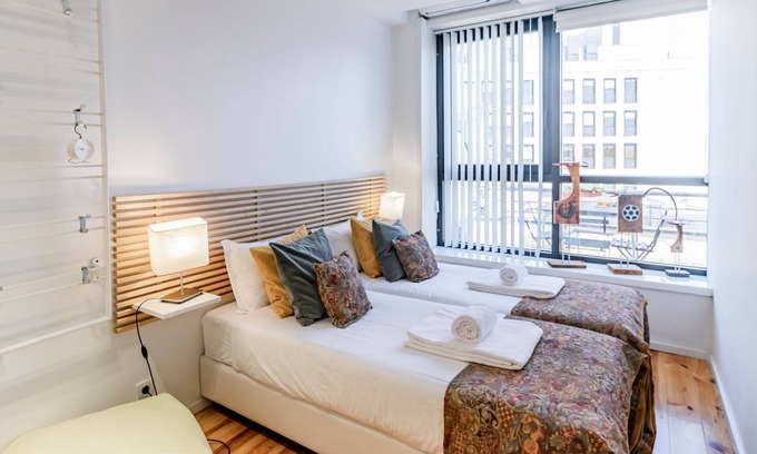 Centro / Baixa Apartment | City Center Classic Flat by LovelyStay