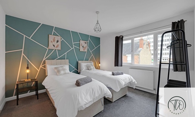 Colchester House | City Centre | Station | Parking | Contractors