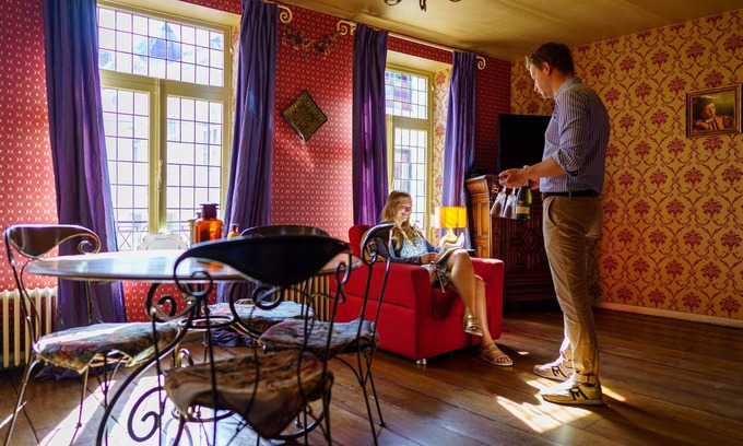 Fosses-La-Ville Apartment | City cottage with spa, ideal for a romantic break