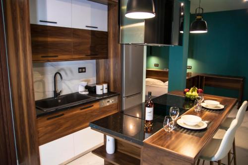 Kavala Apartment | City Getaway