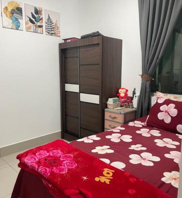 Salak South House | City view homestay