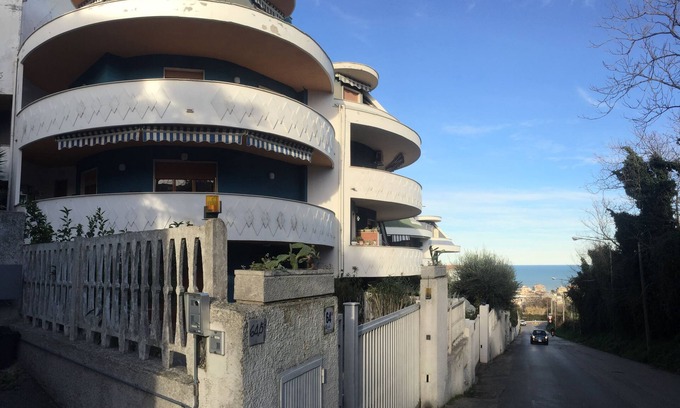 Pescara Bed & Breakfast | City View Pescara
