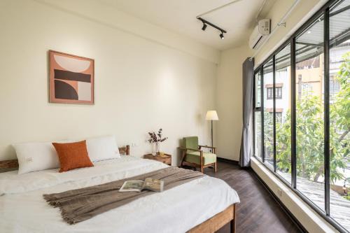 Hai Ba Trung Apartment | City Villa-Urban Zone-Hanoi Center-Free Parking