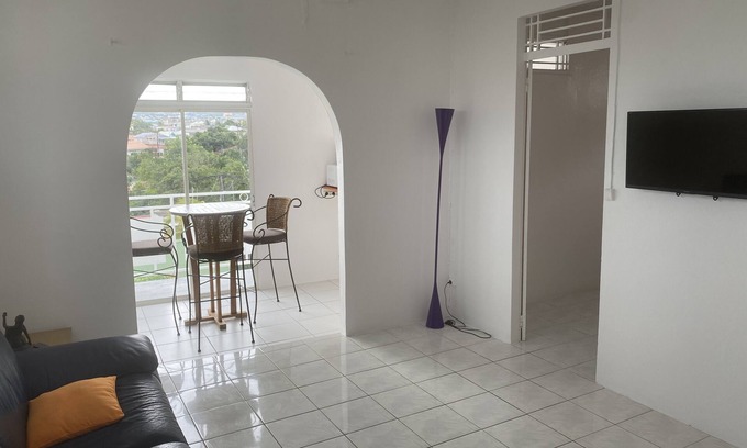 Fort-de-France Apartment | Clairière Apartment T2
