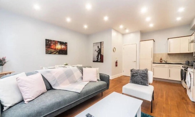 Northcote Apartment | Clapham Sanctuary Apartment
