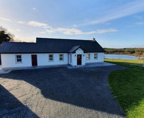 Redhills House | Claragh Cottage