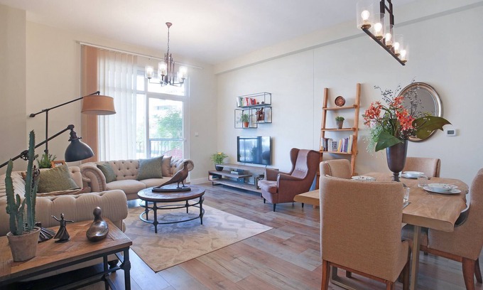 Motor City Apartment | Classic - 2BR in Widcombe House - Motor City