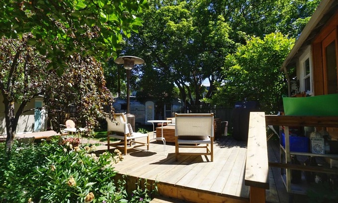 Baker City House | Classic Cottage in the Heart of Downtown Historic Baker City