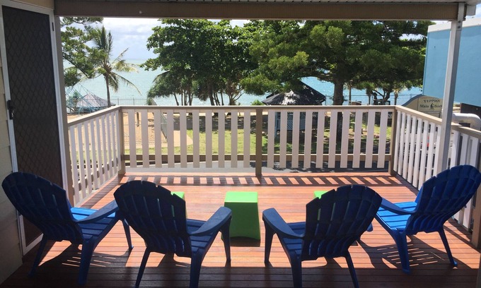 Yeppoon House | Classic Queensland Beachfront House