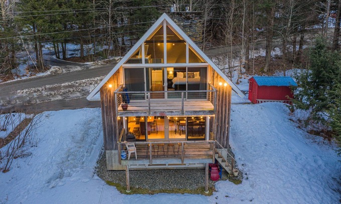 Stowe Ski Chalet | Classic Stowe Ski Chalet by RedAwning