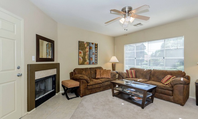 Central Scottsdale Condo | Clean, 2 Bedroom Condo In Scottsdale, Arizona