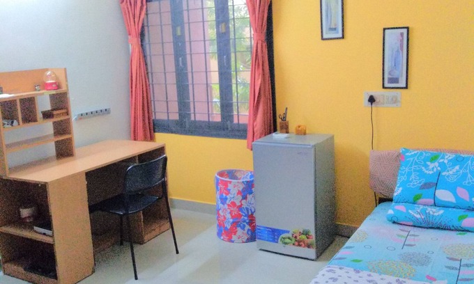 Kalakshetra Colony Apartment | Clean and secure stay