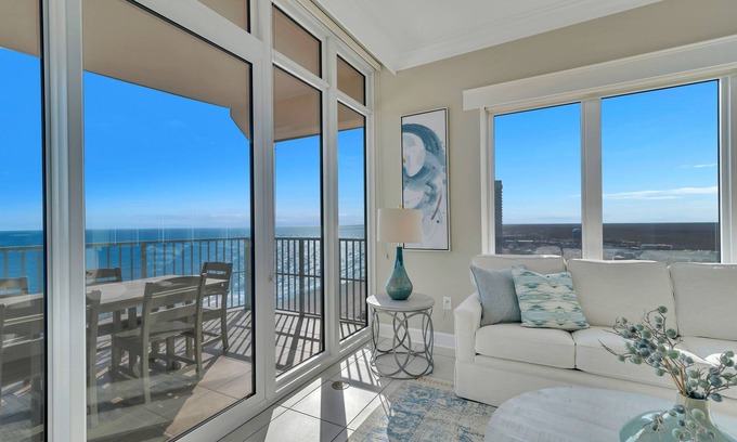 Orange Beach Condo | CLEAN & HIGHLY RATED! 5 ⭐️ NEW CONSTRUCTION - GULF FRONT 4 BEDRM, CORNER UNIT!