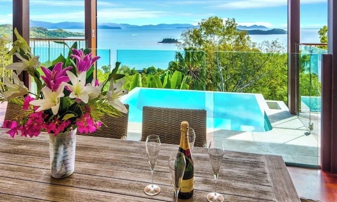 Hamilton Island House | Clear Water