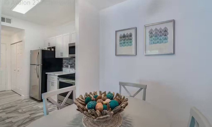 Clearwater Condo | Clearwater Beach, Florida, modern fully renovated 2nd floor condo, heated pool