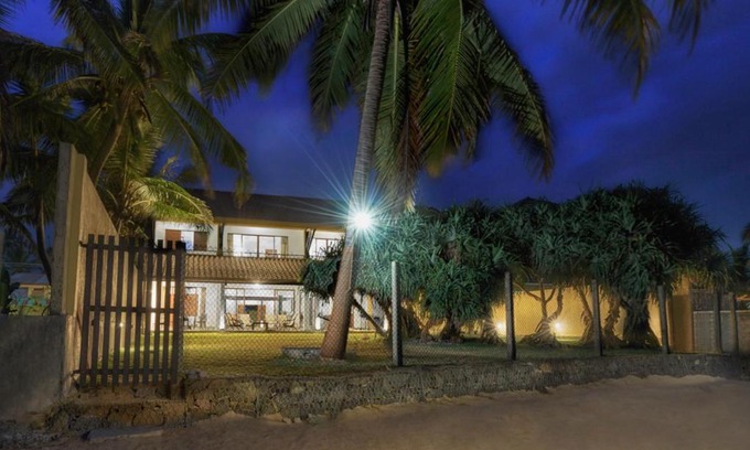 Hettimulla House | Clearwater Beach villa Balapitiya