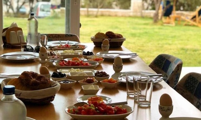 Sigacık Hotel | Clementine Suits Sigacik