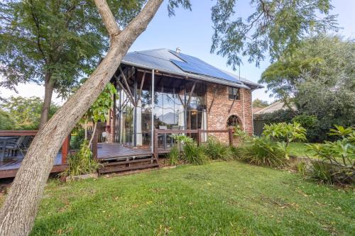 Palmyra House | Cleopatras Enchanted Sanctuary