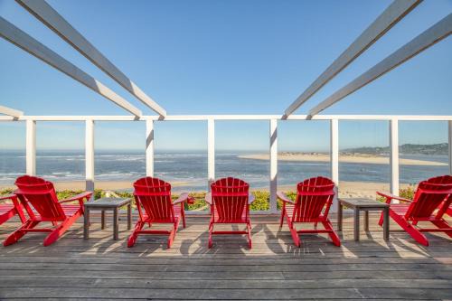 Waldport House | Cliff House - Waldport