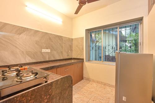 Kusgaon Budruk House | Cliff View Villa With Huge Swimming Pool and Baby Pool