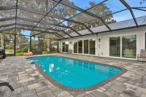 Palm Harbor House | Clifford House