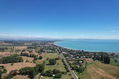 Te Awanga House | Clifton Bay Cottage