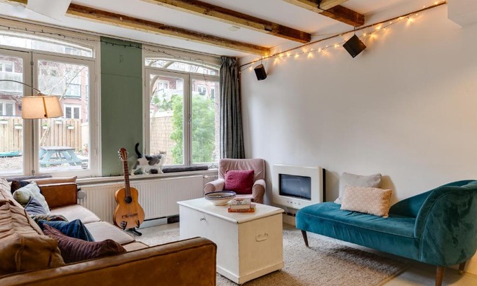 De Weteringschans Hostel | ClinkCoco