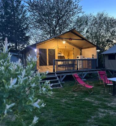 Saint-Ouen-des-Besaces Other | Clos des Monts Tente Lodge Safari R