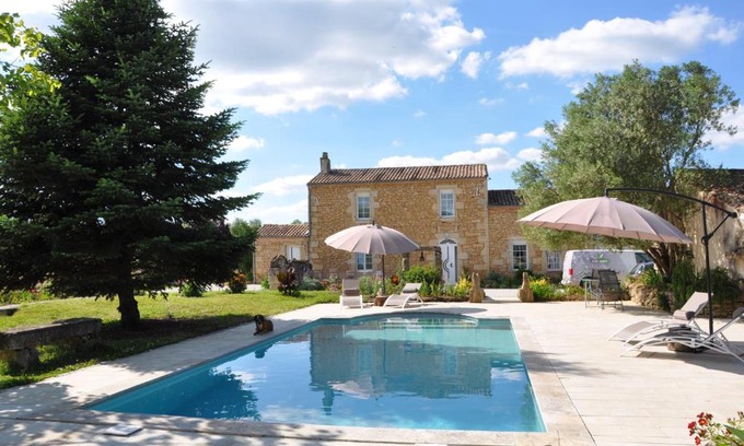 Pujols-sur-Ciron Bed & Breakfast | Clos San Gianni