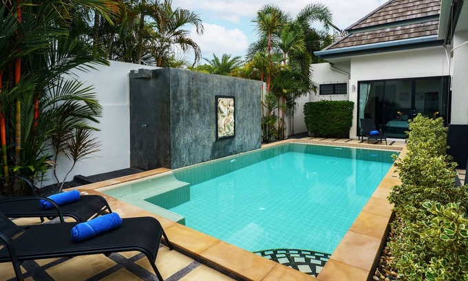 Ban Saiyuan Villa | Clos Vougeot Villa - New 2 BR pool Villa