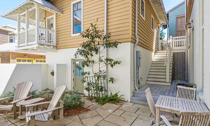Rosemary Beach House | 🐟Close to Beach-Sunsets at Rosemary Carriage House